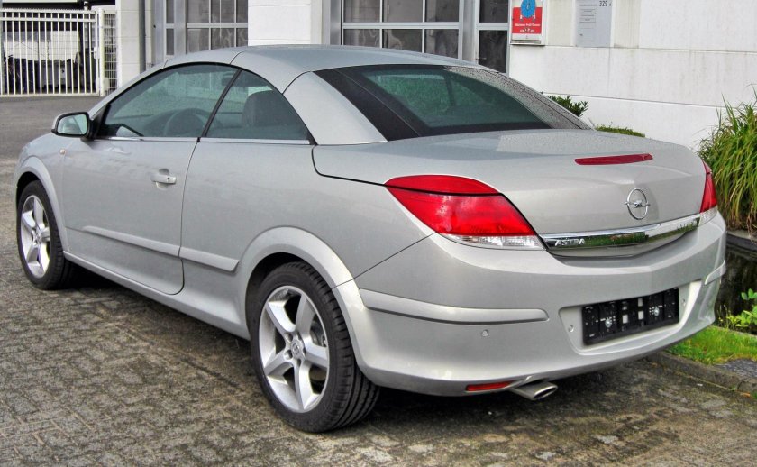 Opel Astra TWINTOP