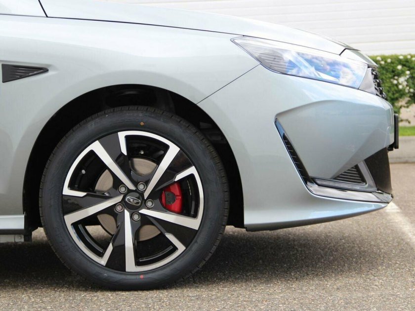 КАИ е5 Luxury Sport