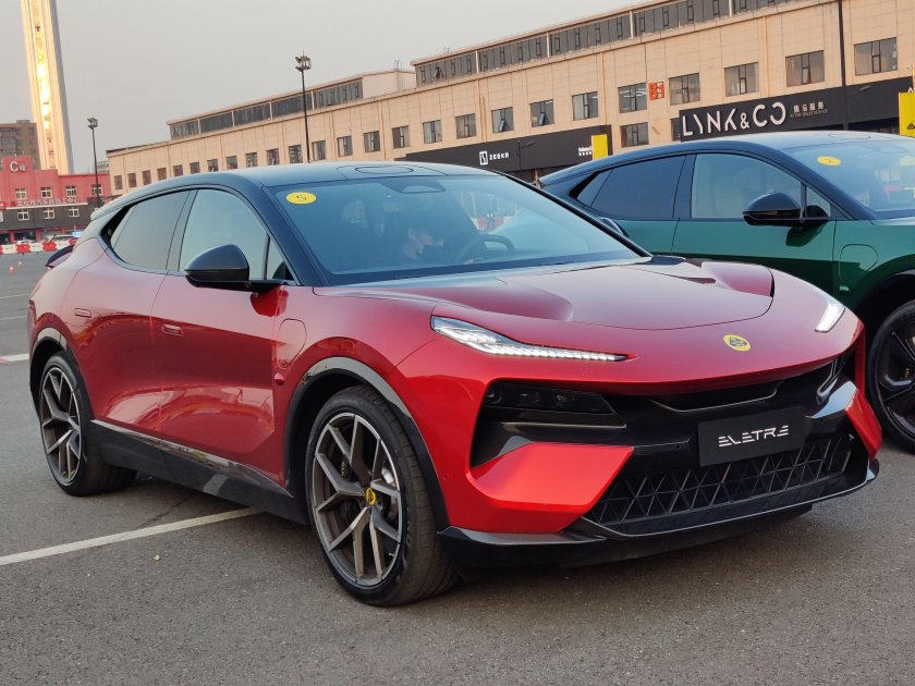 Lotus eletre 2023