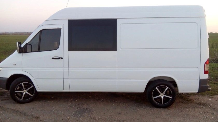 Литые диски на Мерседес Спринтер 901