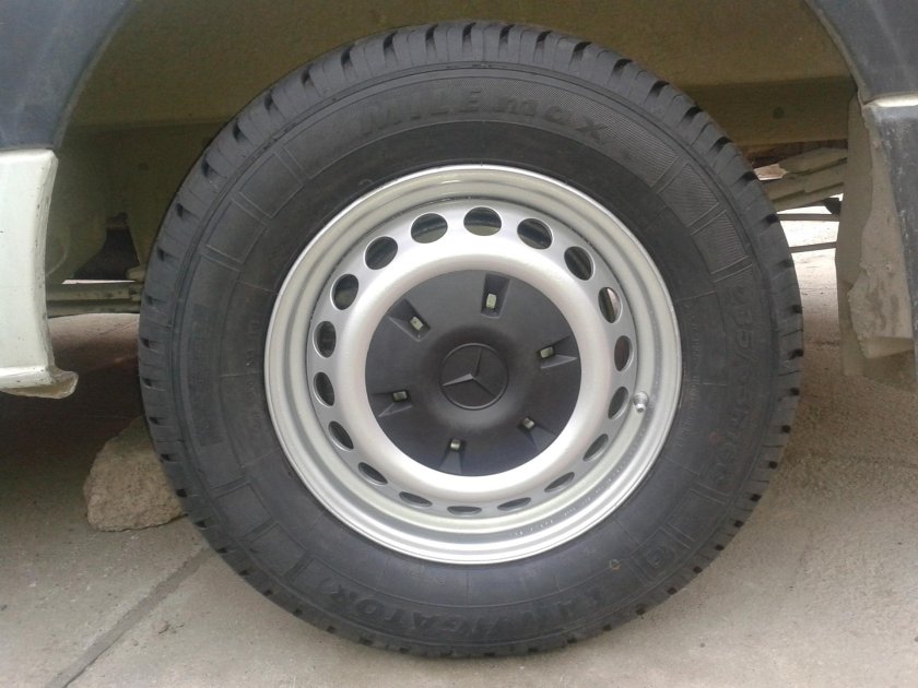 Резина Мерседес Спринтер р15