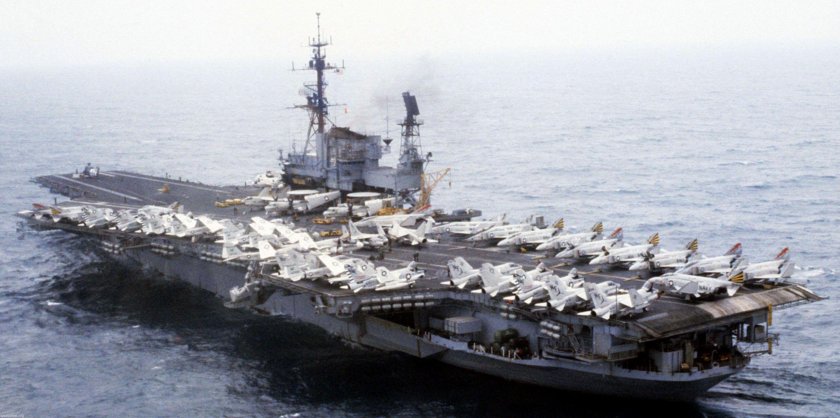 Авианосец Мидуэй CV-41