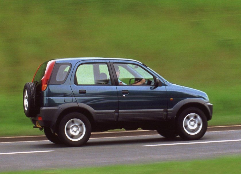 Внедорожник Дайхатсу Териос