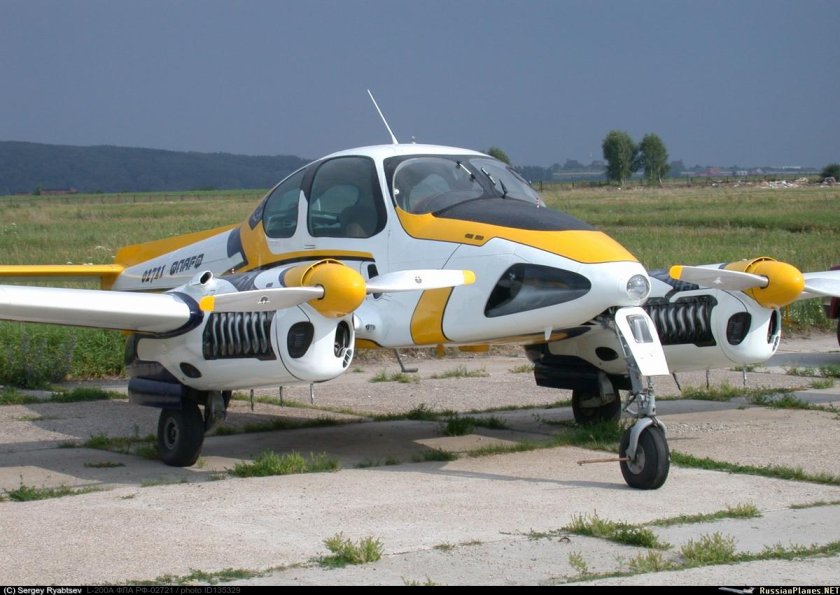 Самолёт Морава l200