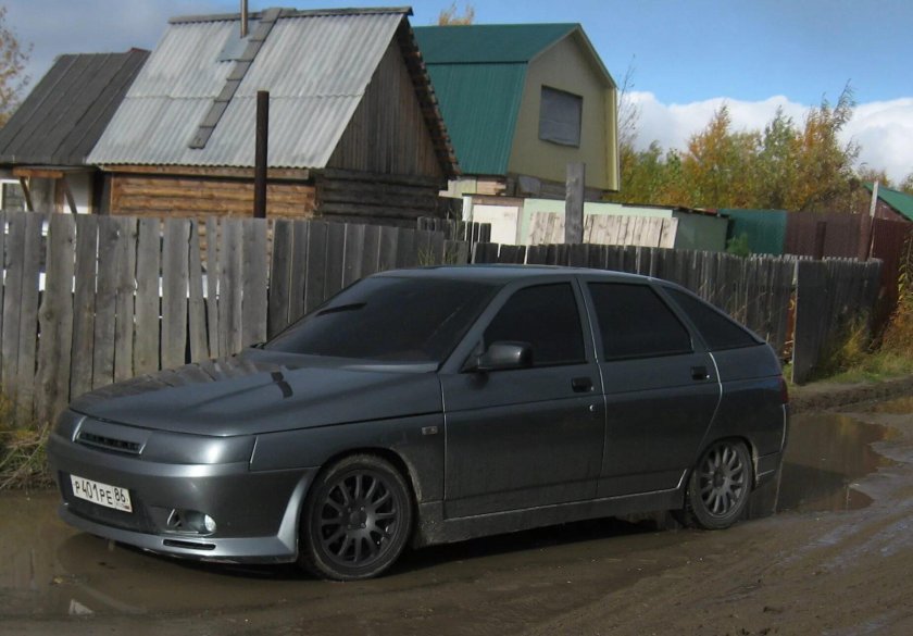 ВАЗ 2112 темно серая