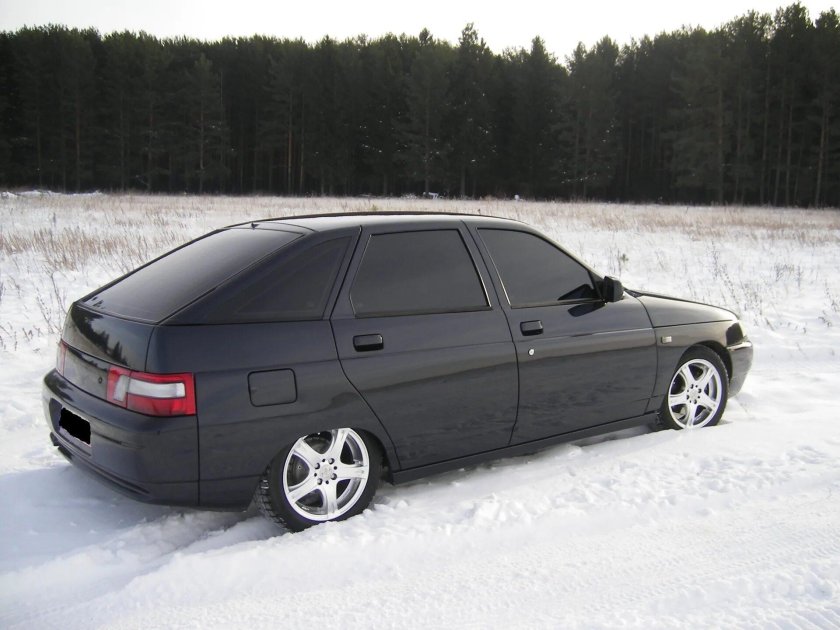 ВАЗ 2112 черная