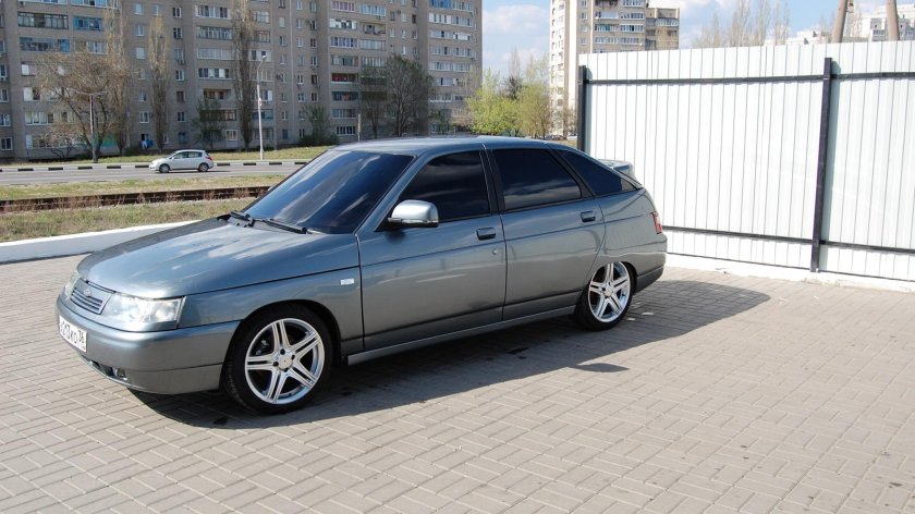 ВАЗ 2112 r14