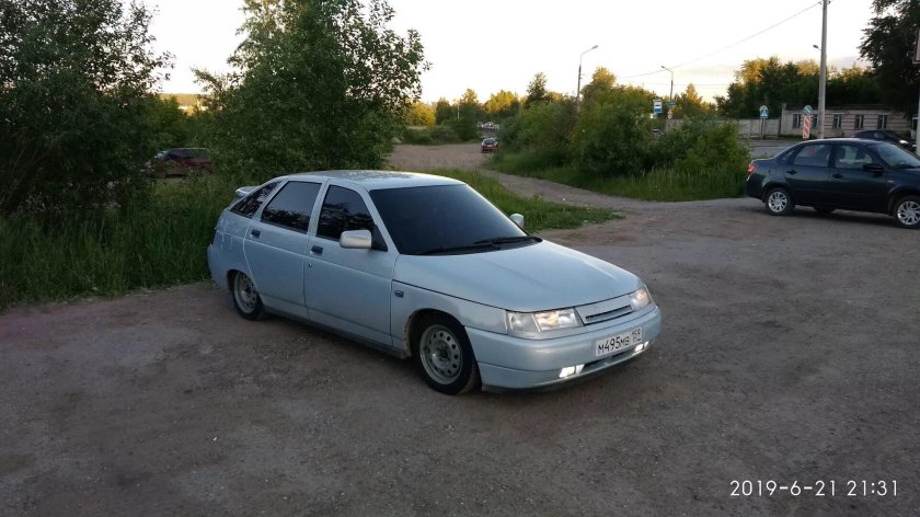 ВАЗ 2112 Снежка на болотных штампах