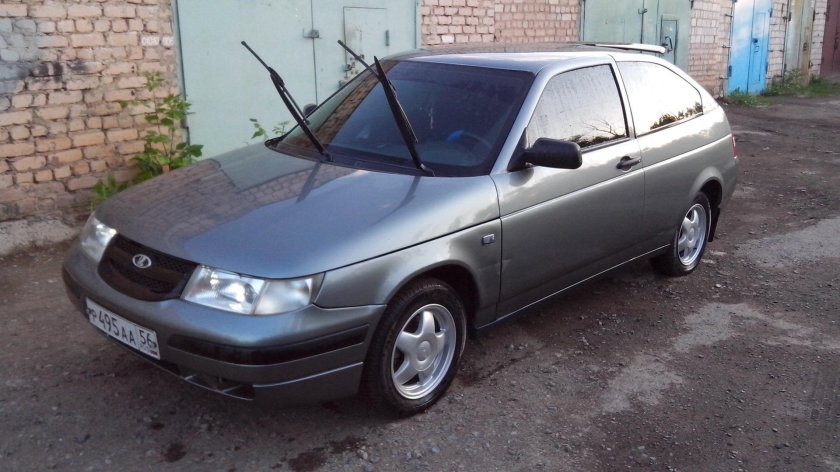 ВАЗ 2112 купе серая