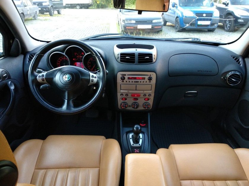 Alfa Romeo 147 2003