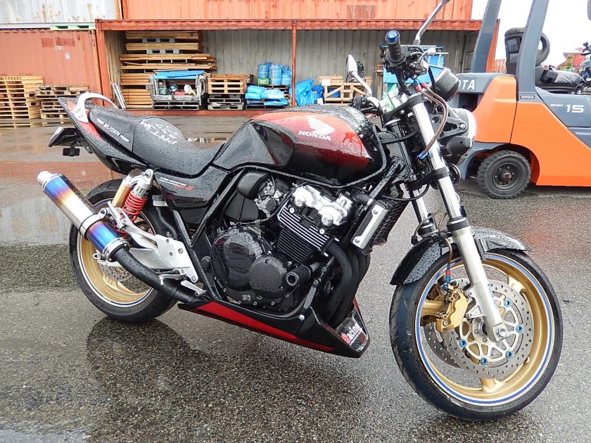 Honda CB 400