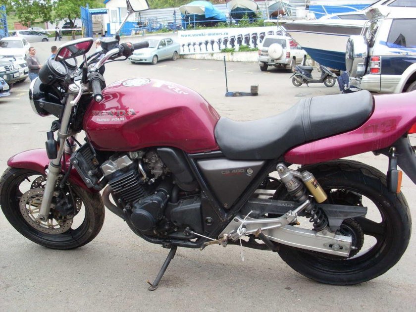 Honda cb400 super four 2002