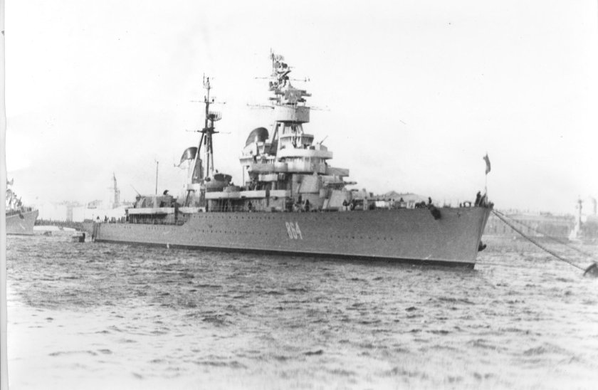 Крейсер Киров