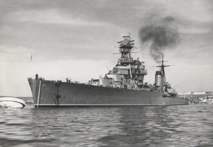 Крейсер Ворошилов Севастополь