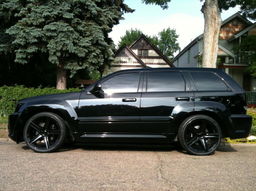 Jeep Grand Cherokee srt8