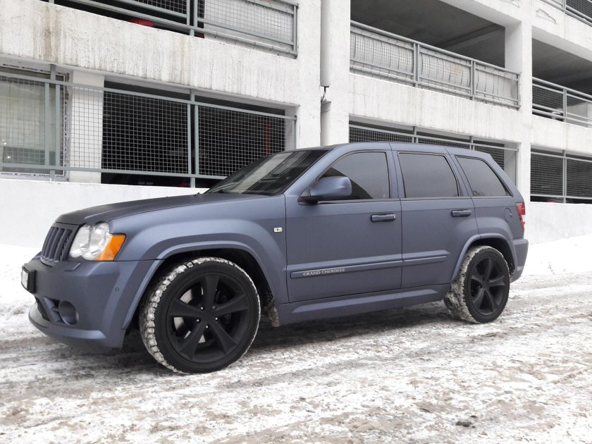 Jeep Grand Cherokee srt8