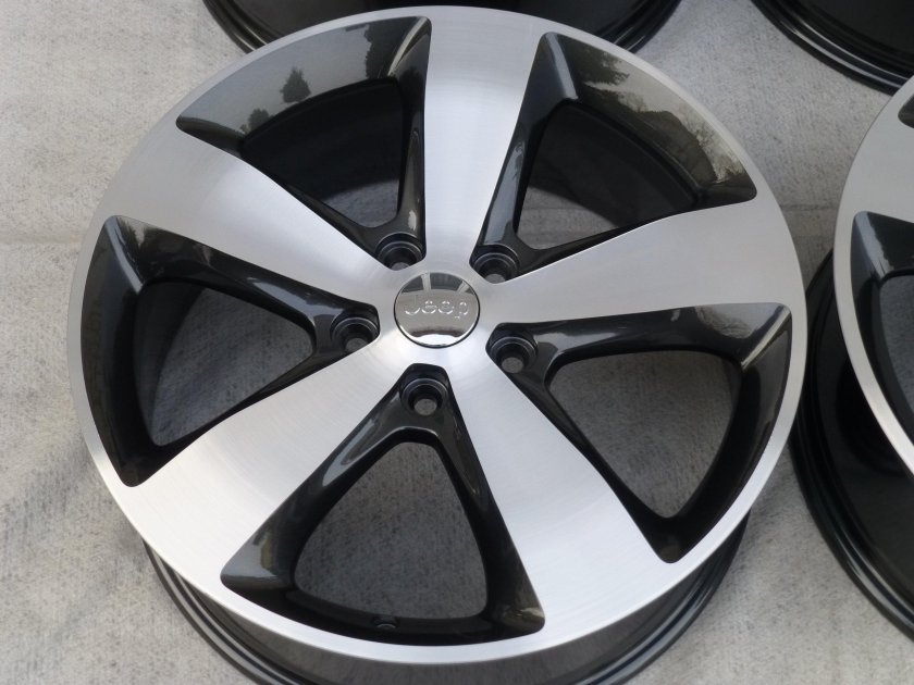 Диски на джип Гранд Чероки wk2