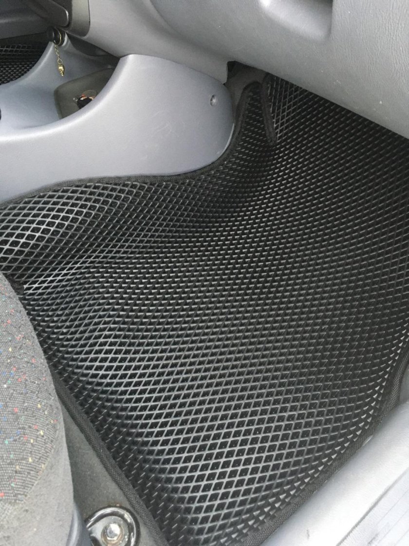 Ева коврики на Хендай акцент