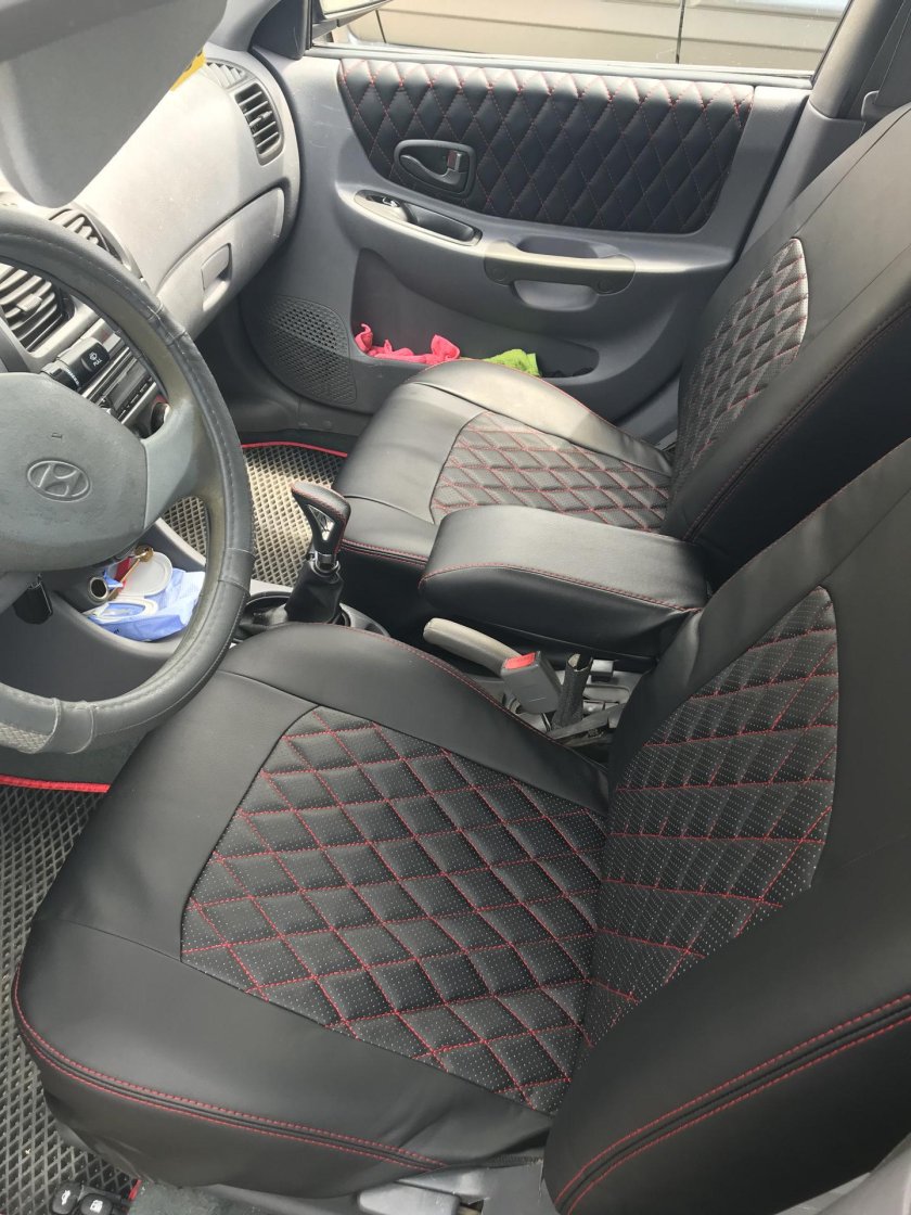 Чехлы Hyundai Accent 2