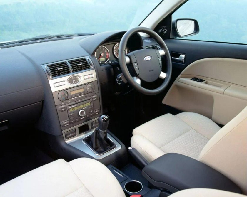 Ford Mondeo 3 салон