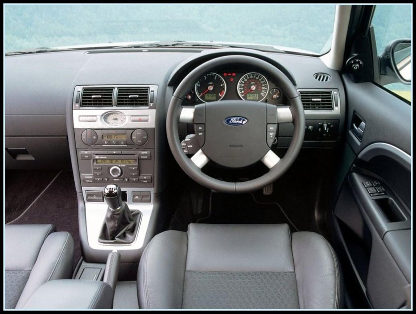 Ford Mondeo 2004
