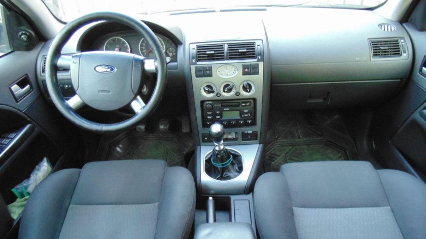 Mondeo 2001 салон