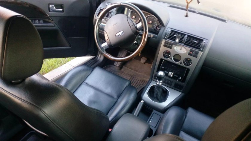 Ford Mondeo 3 салон