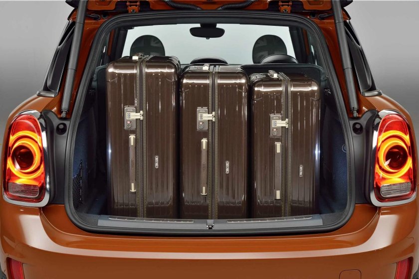 Мини Купер Кантримен багажник