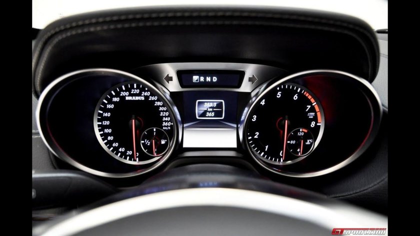 Приборная панель Mercedes Brabus