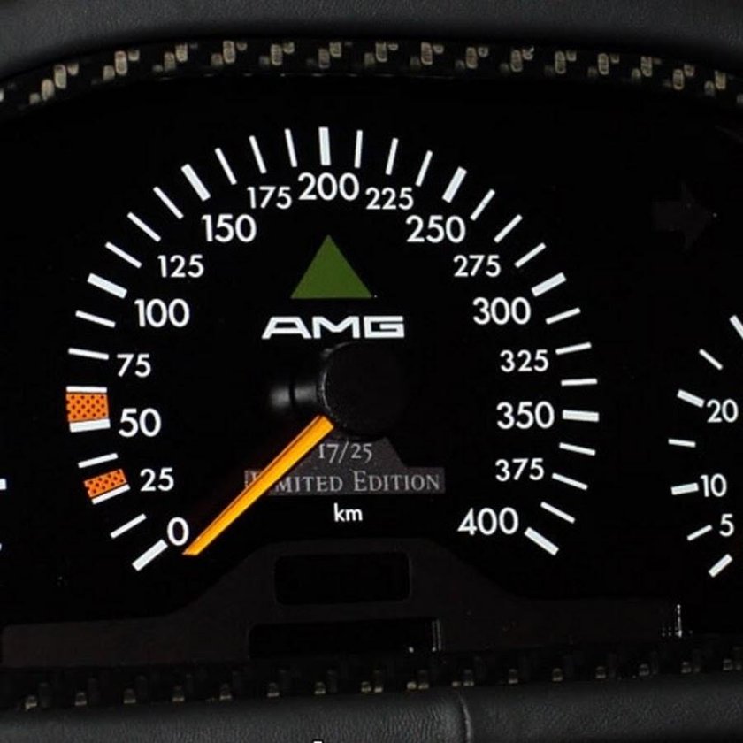 Мерседес 140 спидометр 400 км