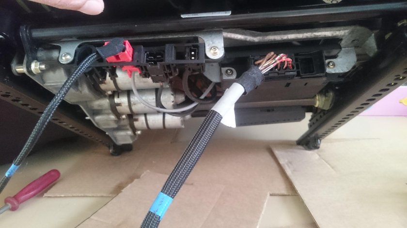 Разъем сиденья Мерседес w210