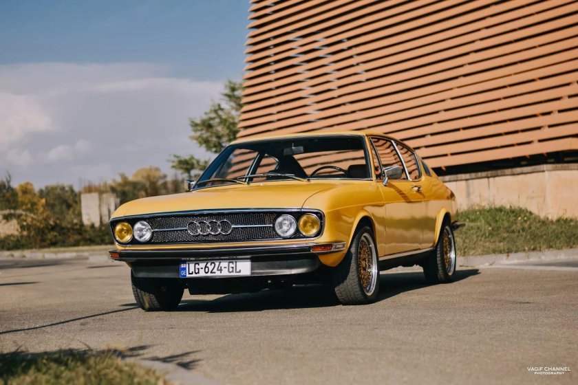 Audi 100 Coupe s