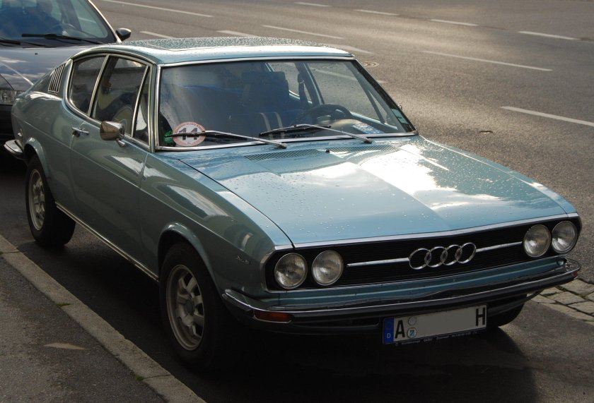 Audi 100 c1 coupe