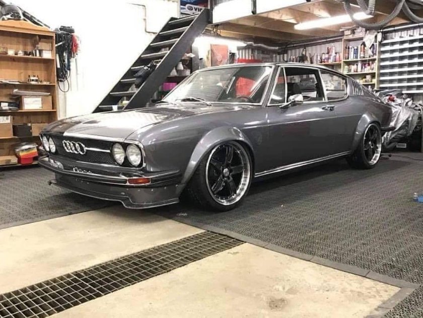 Audi 100 Coupe s