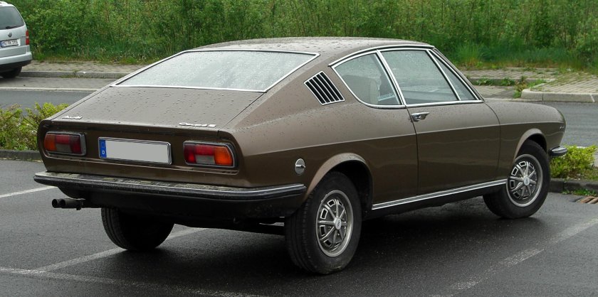Audi 100 Coupe s