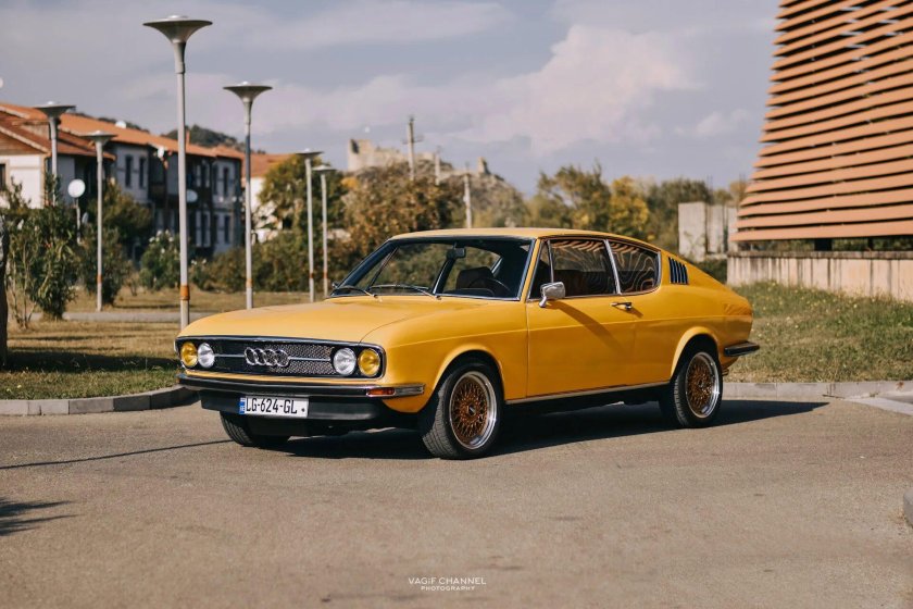 Audi 100 Coupe s