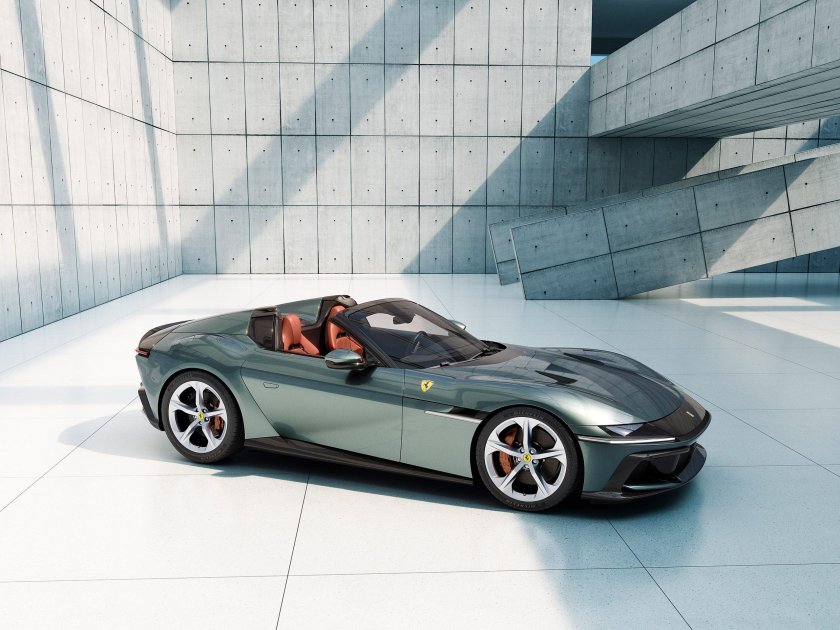 Ferrari 12 cilindri spider