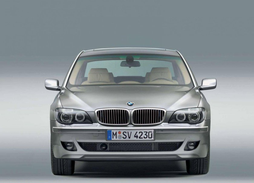 BMW 750li e65