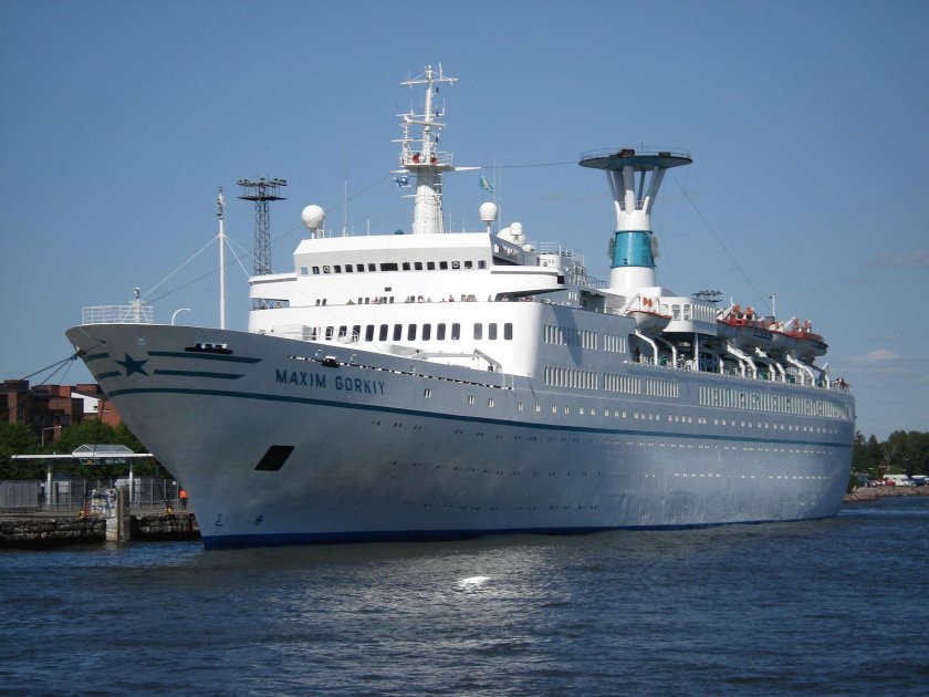 Турбоход Максим Горький