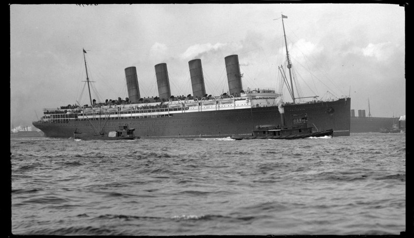 RMS Lusitania 1915