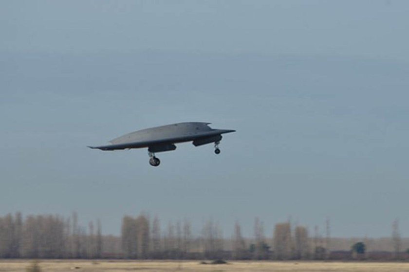 Dassault neuron беспилотник