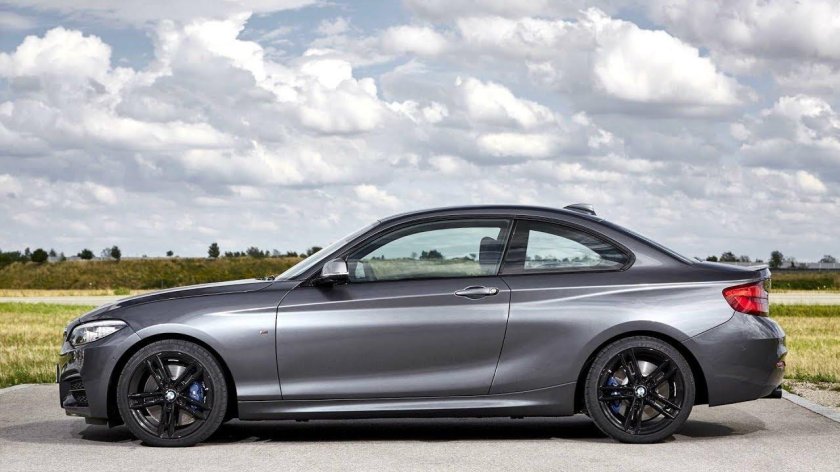 BMW m240i