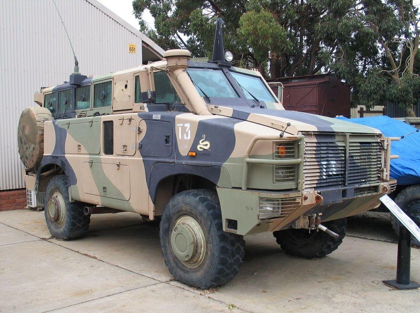 Австралийский бронеавтомобиль Bushmaster