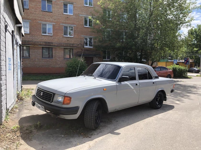 Волга ГАЗ 31029