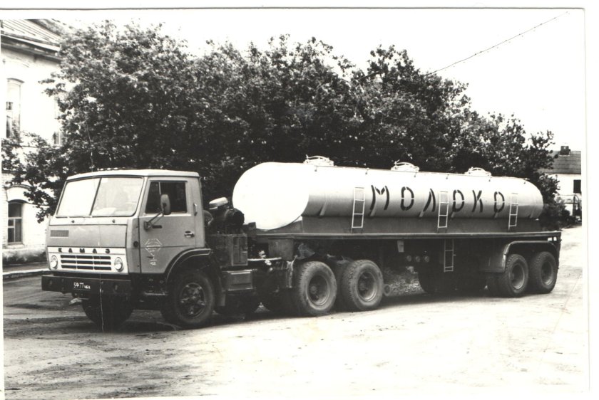 КАМАЗ 5410 молоковоз