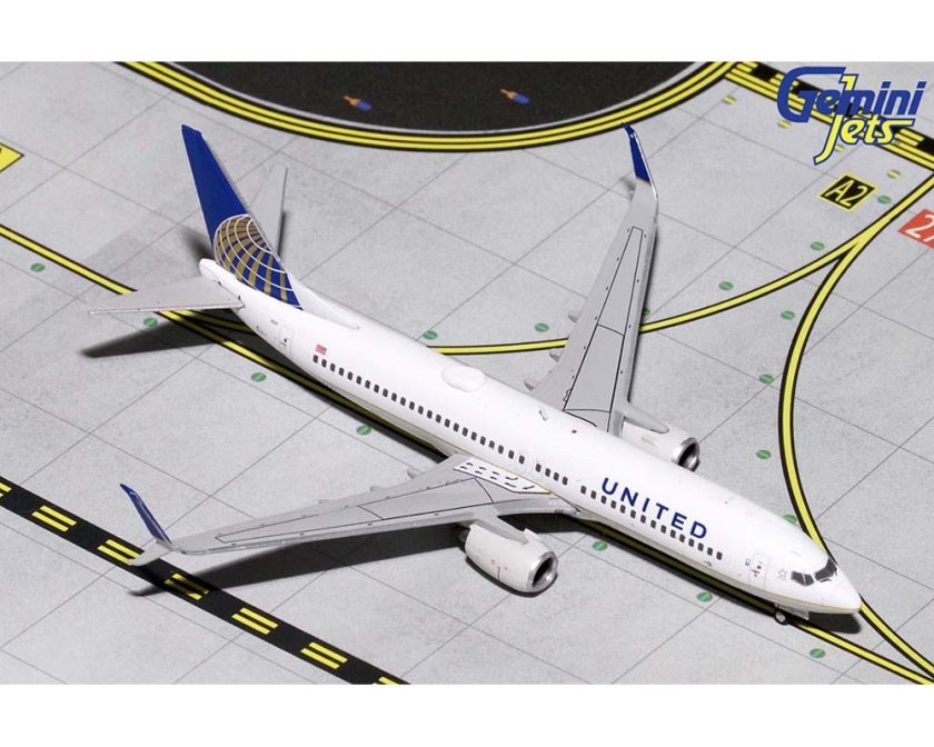 United Airlines 737-800