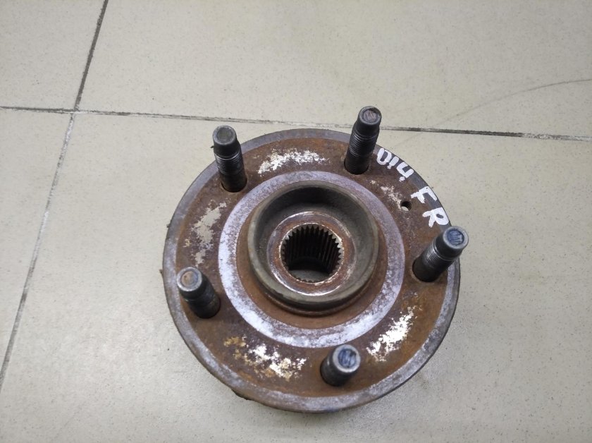 Ступица передняя Шевроле Круз 1.8