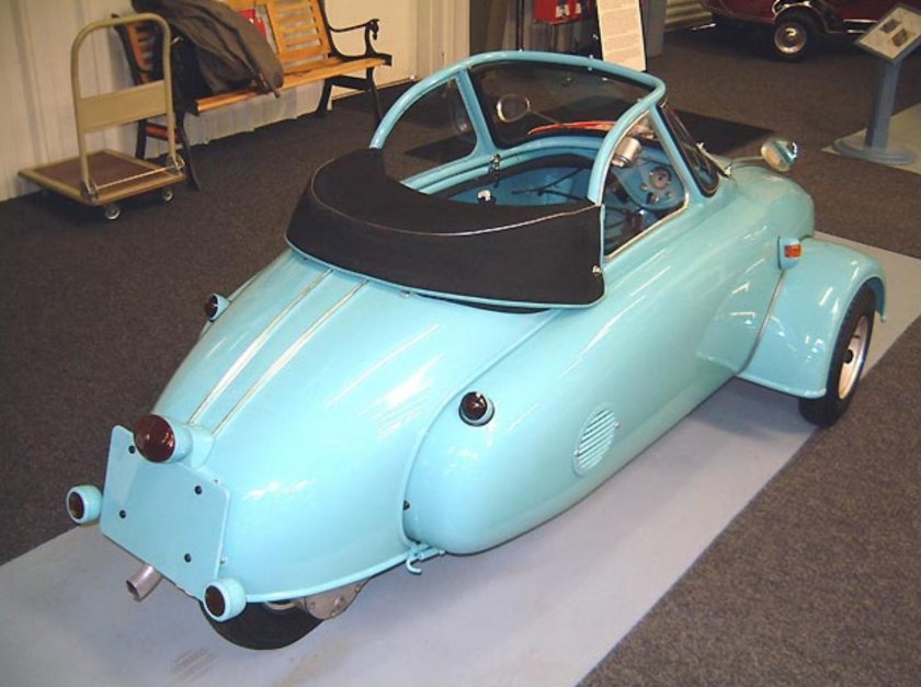 Трехколесный одноместный автомобиль