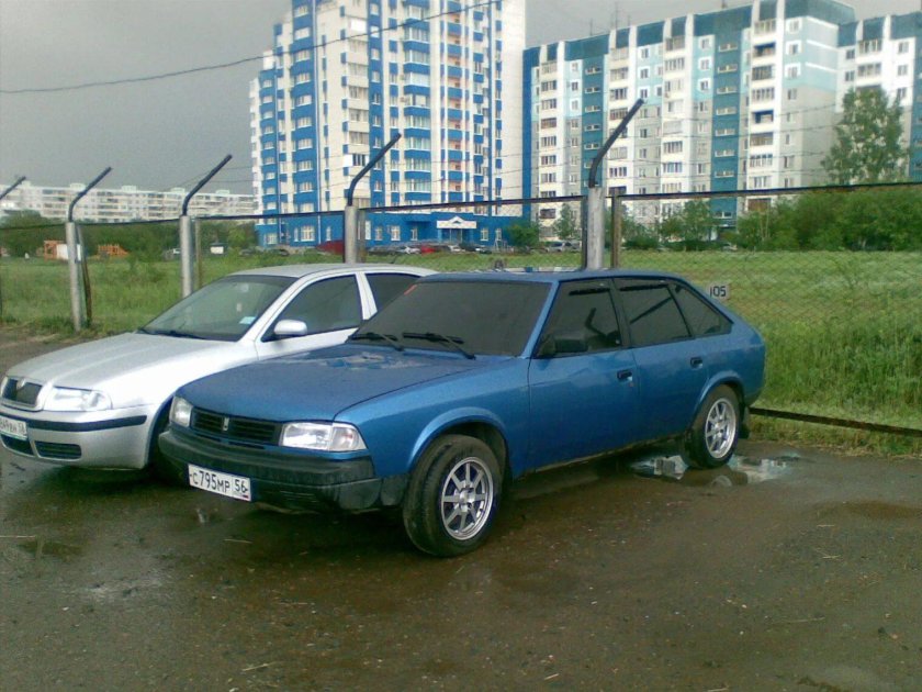 Москвич Святогор 2л