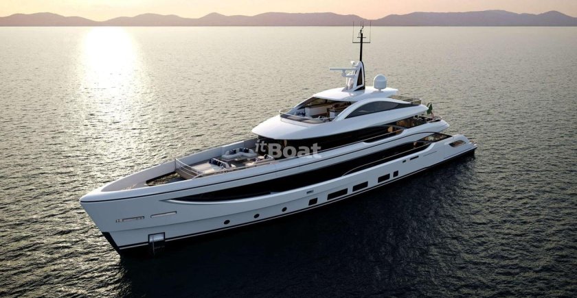 Superyacht Majesty 175